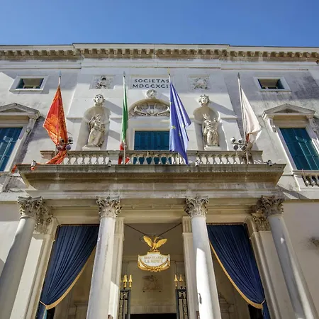 شقة The Phantom Of The Opera البندقية