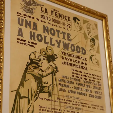 The Phantom Of The Opera Apartment Venice